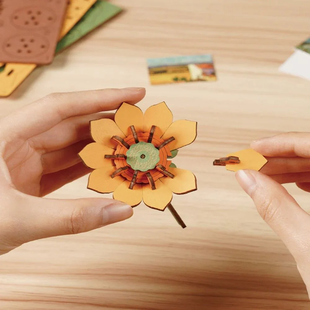 3D Puzzle - Golden Sunflower - Image 7