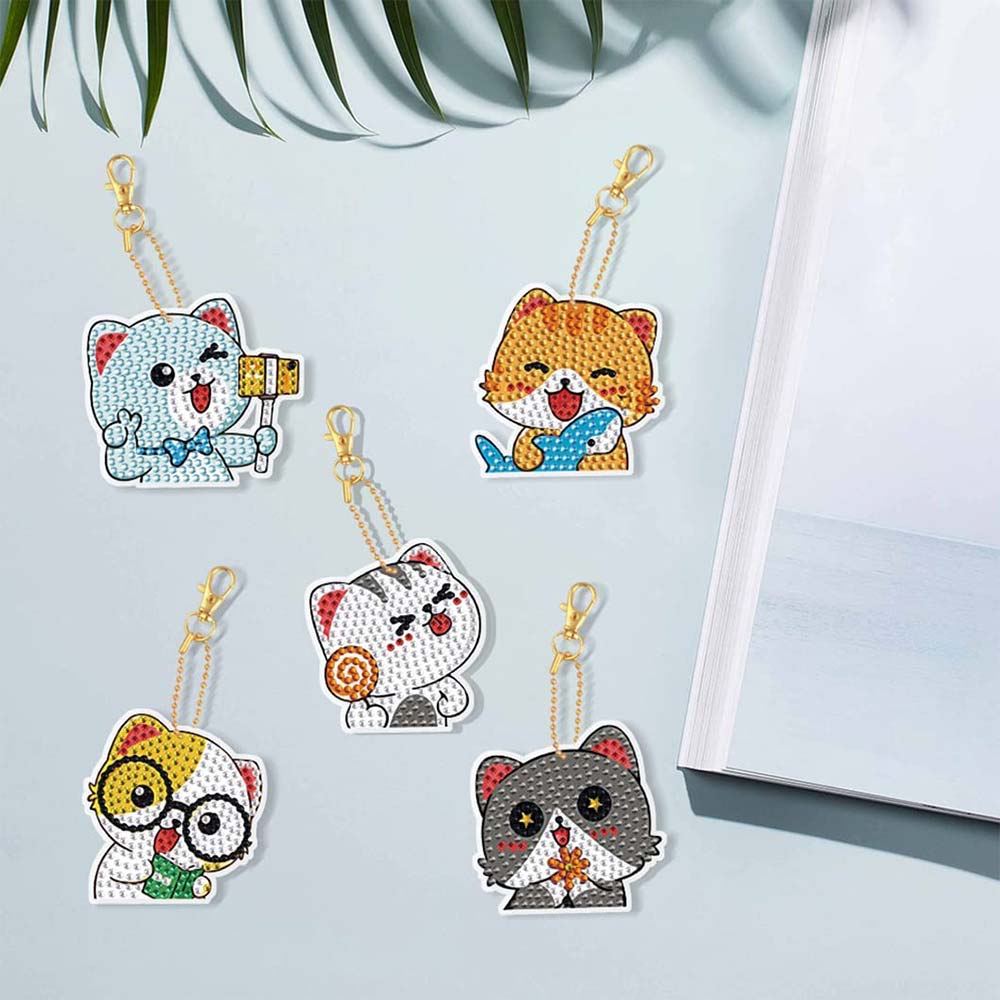 5D Diamond Painting Keychain - Cats 5 Pieces - Image 2