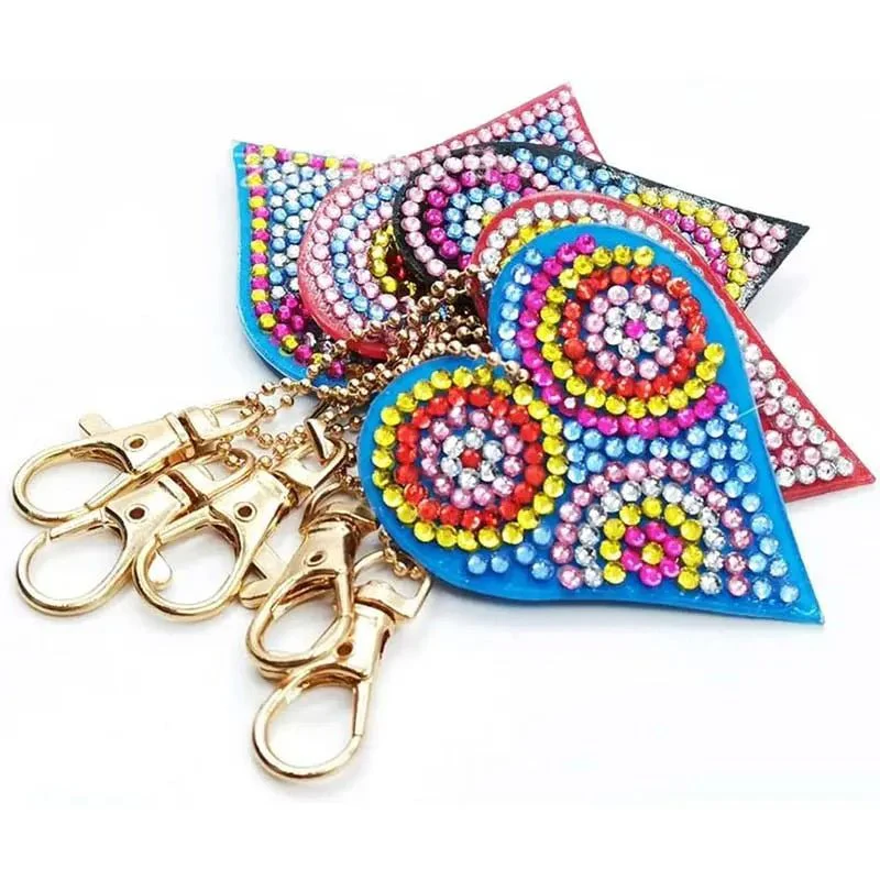 Diamond Painting Heart Pendant with 5pc Set - Image 2