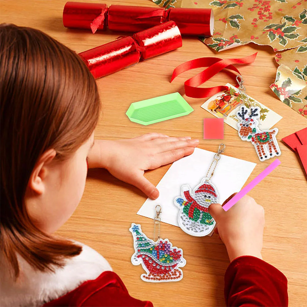 Diamond Painting Keychain Christmas 12 Pieces - Image 2