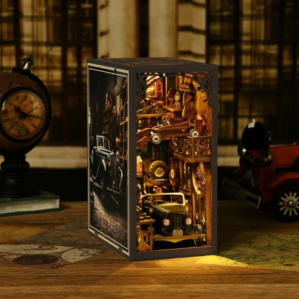 DIY Book Nook Kit - Car Players