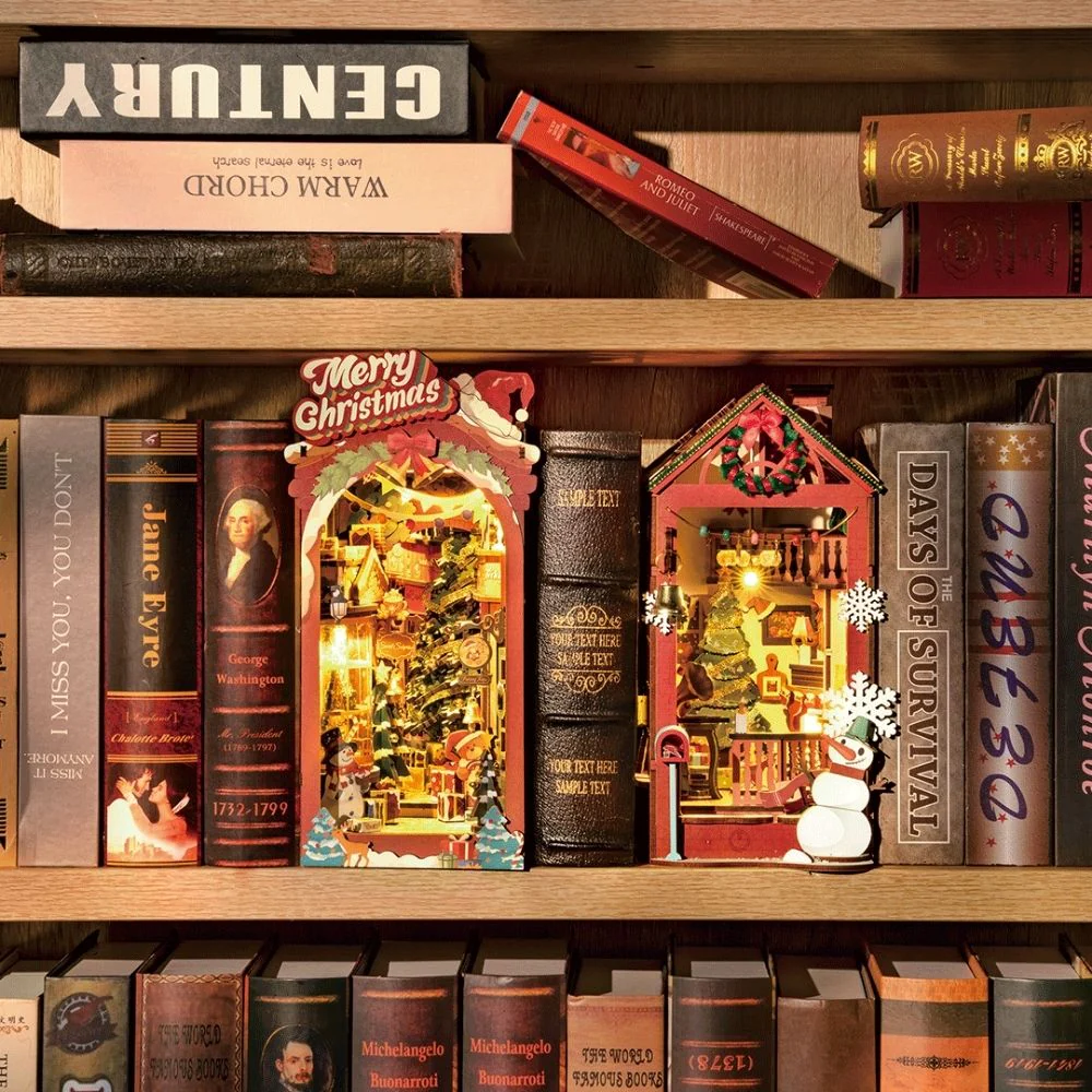 DIY Book Nook kit - Christmas Street - Image 11