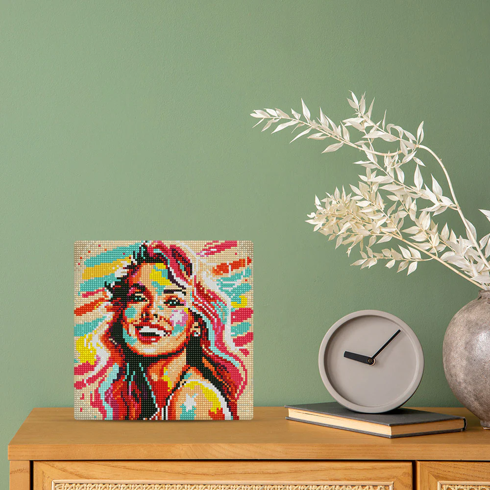 Mini Diamond Painting 25x25cm - Blonde Bombshell Pop Art - Image 3