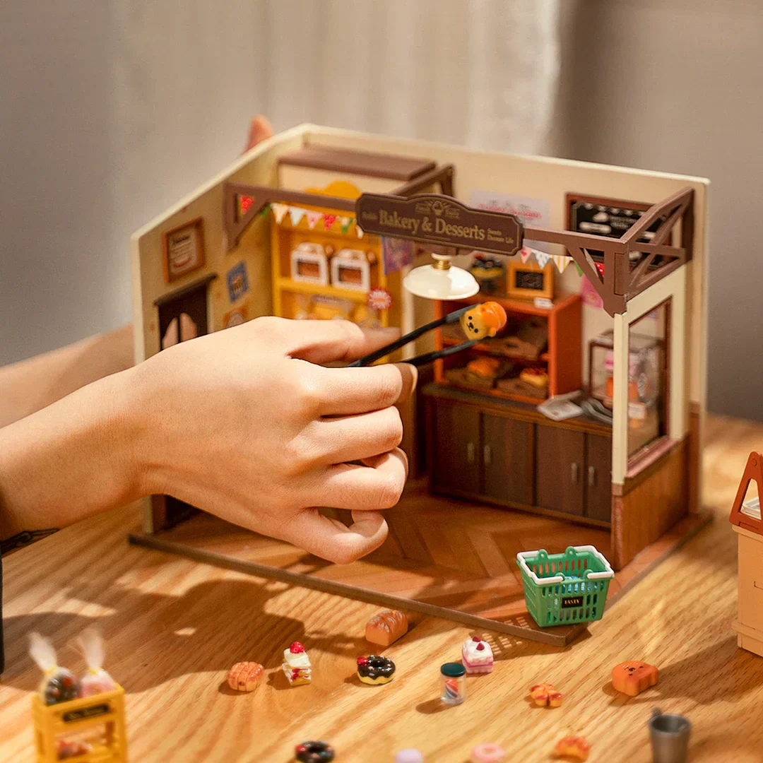 Miniature House - Becka's Baking House - Image 2