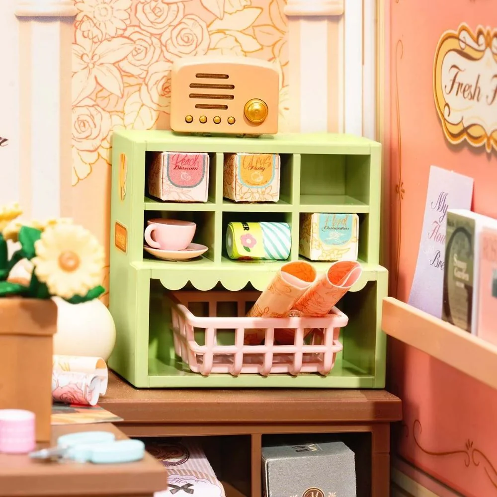 Miniature House - Fresh Flower Shop - Image 4