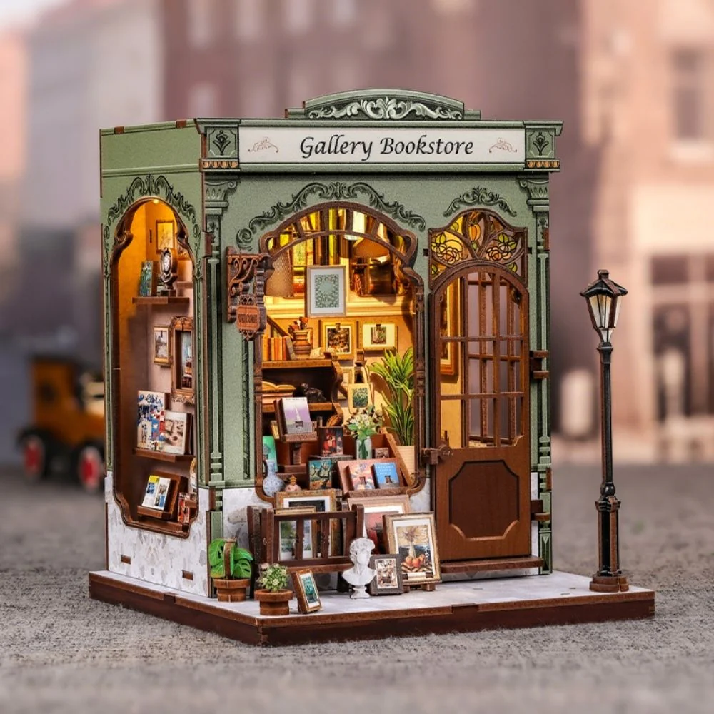 Miniature House - Gallery Bookstore - Image 4
