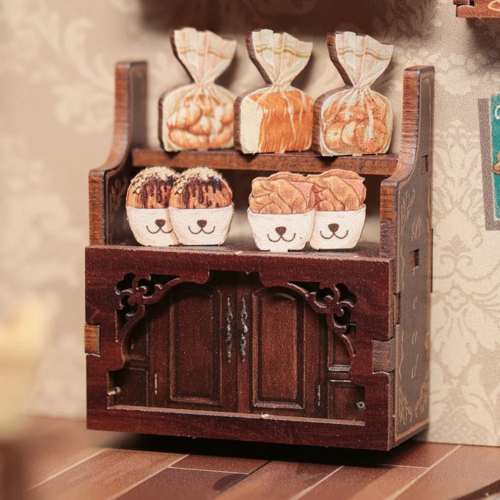 Miniature House - Mrs.Hunt Bakery - Image 9