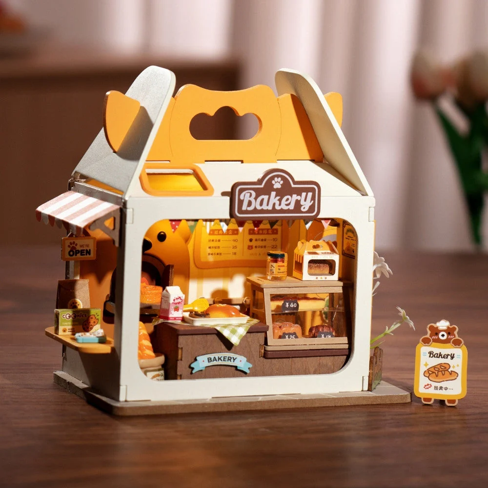 Miniature House - Teddy's Breadbox - Image 4