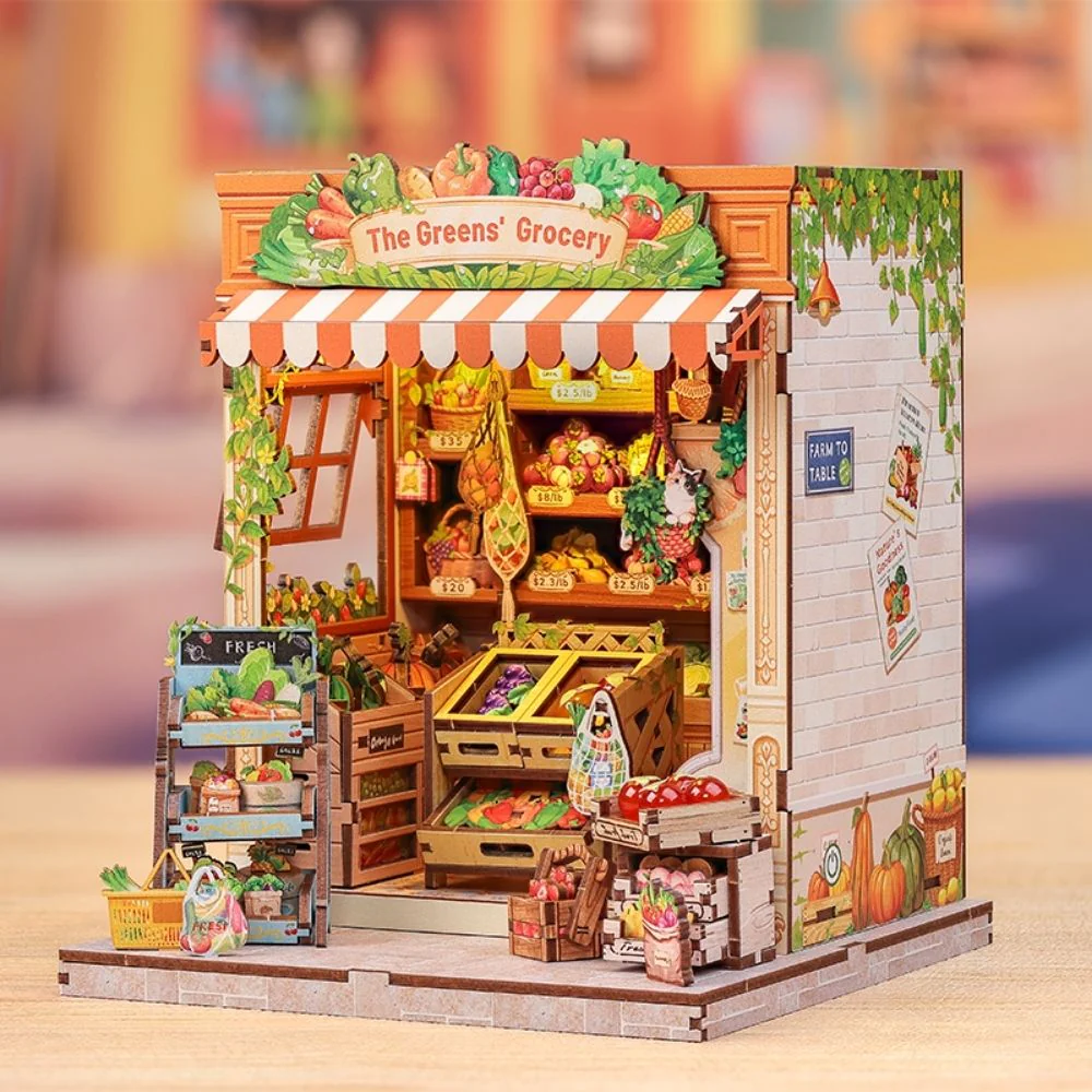 Miniature House - The Greens' Grocery - Image 3