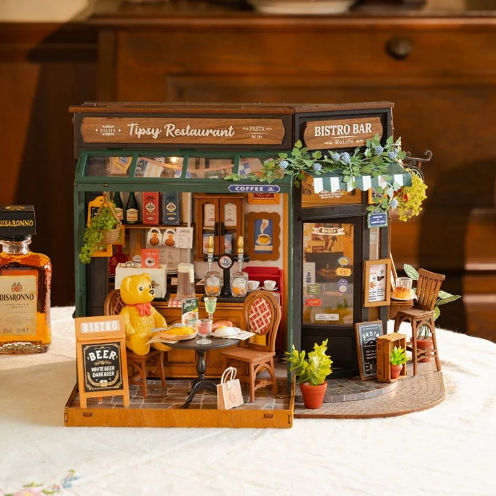 Miniature House - Tipsy Restaurant - Image 3