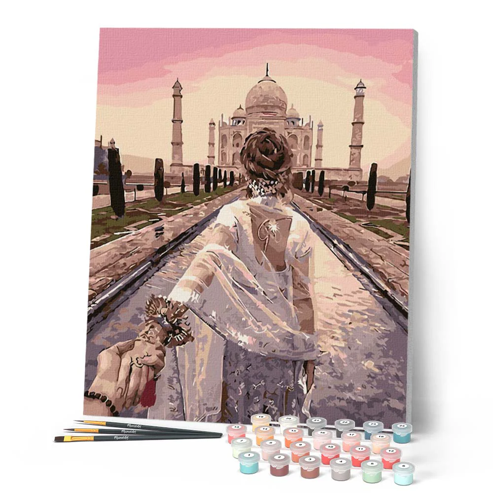 Romantic Stroll Taj Mahal - Image 2